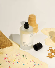 Load image into Gallery viewer, Honey + Vanilla all-natural room + linen spray
